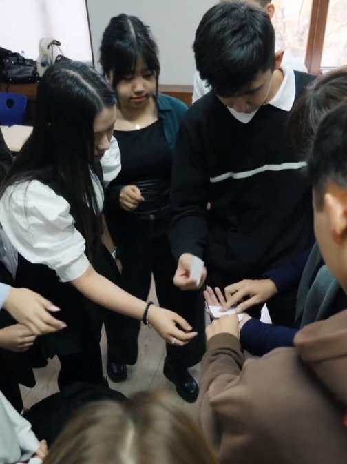 Jas Leader (көшбасшы) сабағынан үзінді